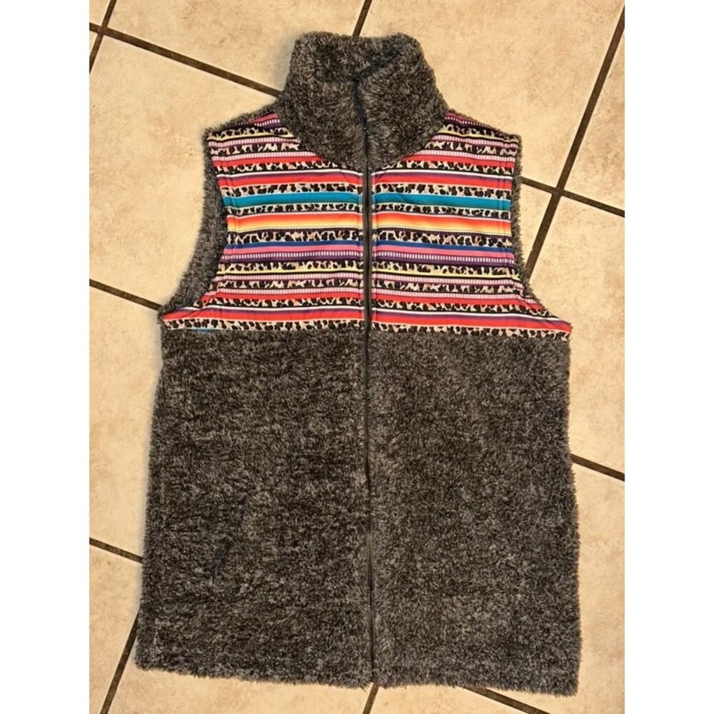 Women’s Fuzzy Gray Serape Sunshine & Rodeos Vest Size Medium